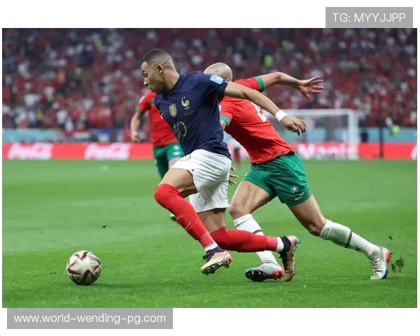 纽卡斯尔联俱乐部历史传承战术风格球星发展与未来崛起全景解析