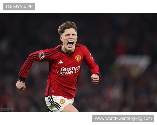 英超最新战报：曼联逆转利物浦重回争冠行列